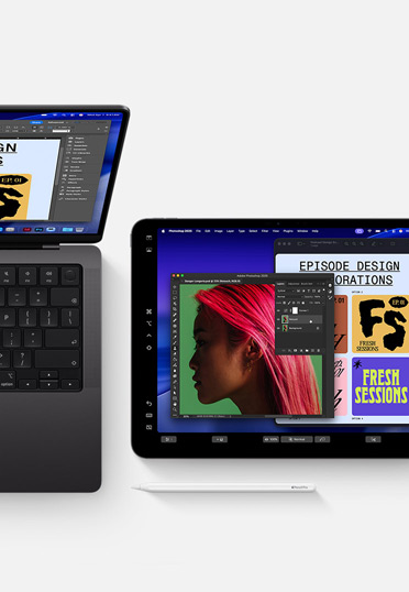 MacBook en iPad met Apple Pencil, beide schermen tonen dezelfde grafische ontwerpsoftware om continu?teit tussen devices te tonen.