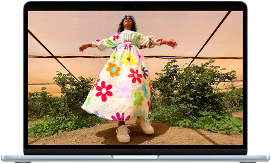 MacBook Air 13 吋，展示 Liquid Retina 顯示器