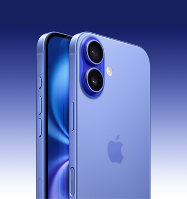 ウルトラマリンの仕上げのiPhone 16を斜め橫から見た図。ディスプレイの一部分と本體側(cè)面のアクションボタン、音量調(diào)節(jié)ボタン、サイドボタンが見えている。背面の外観では、左上角に先進(jìn)的なデュアルカメラシステムが見えている