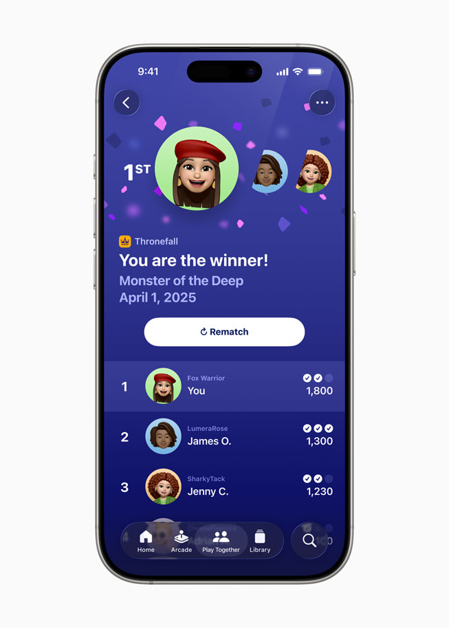 Les défis de l’app Jeux sont affichés sur un iPhone?16?Pro.