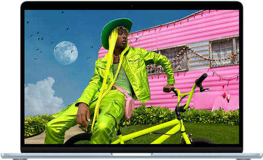 MacBook Air de 15 inchi, care prezint? ecranul Liquid Retina