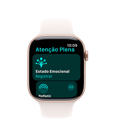 Apple Watch Series 11 com caixa cor de ouro rosa de alumínio, pulseira esportiva blush-clara e lateral direita com Digital Crown, app Aten??o Plena na tela.