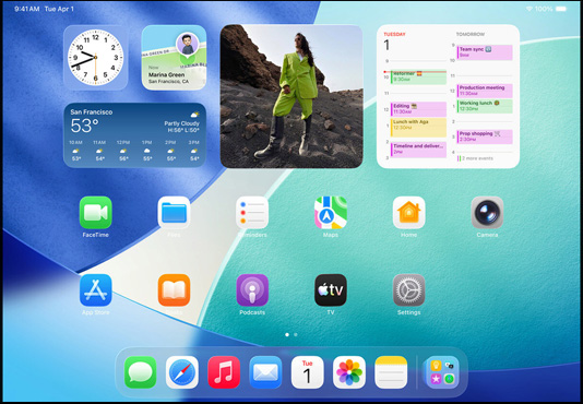 Három iPad-modell fekv? tájolásban, a k?zéps? modell a másik kett? el?tt van. Egy Apple Pencil mágnesesen csatlakozik a k?zéps? modell tetejéhez. A k?zéps? modellen a f?képerny?n színes alkalmazásikonok láthatók a Liquid Glass effektussal. A bal oldali képerny?n a Megtekint? app látható, a jobb oldali modell f?képerny?jén legyez?szer?en fájlok indulnak ki a Dockból