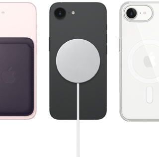 iPhone 17e, вид ззаду, св?тло-рожевого кольору, гаманець MagSafe ?з тканини FineWoven, iPhone 17e, вид ззаду, чорного кольору, зарядний пристр?й MagSafe, iPhone 17e, вид ззаду, б?лого кольору, прозорий чохол MagSafe
