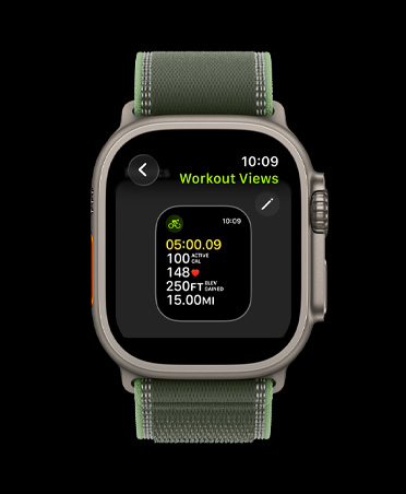 Apple Watch Ultra 3, bo?tier en titane, finition naturelle, écran de modification des vues d’exercice