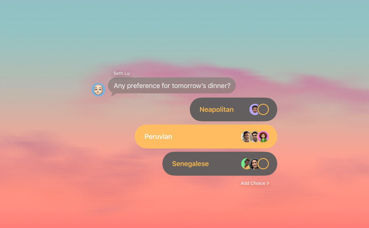 Sondages et arrière-plans dans Messages montrant des personnes qui votent dans le chat de groupe sur ce qu’elles préfèrent manger pour le d?ner